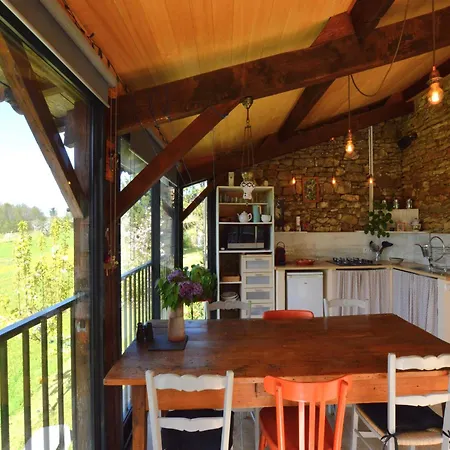 Loubejac Garden Escape